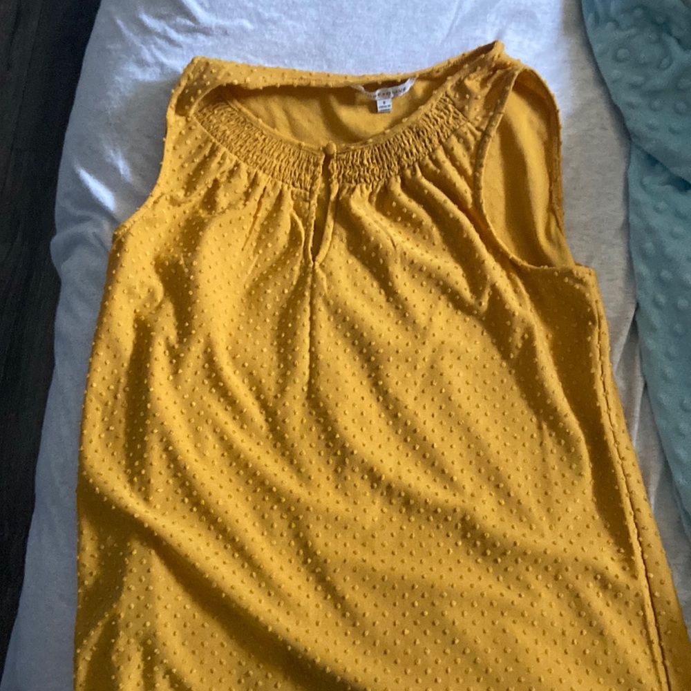 Dotted yellow tank top